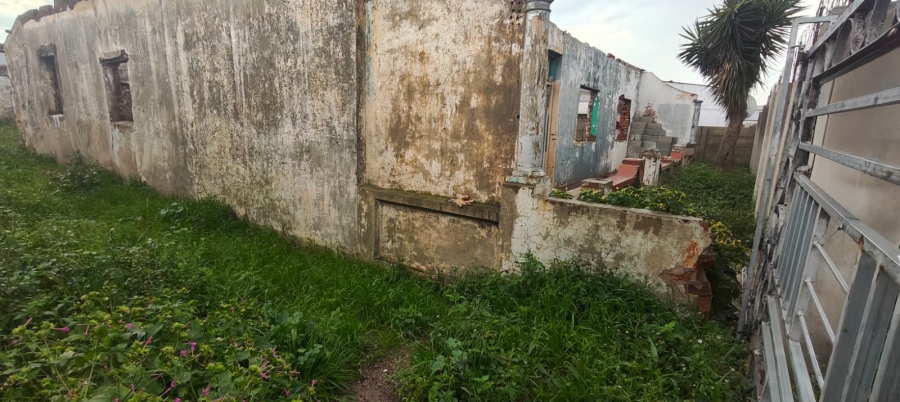 0 Bedroom Property for Sale in Sidwell Eastern Cape